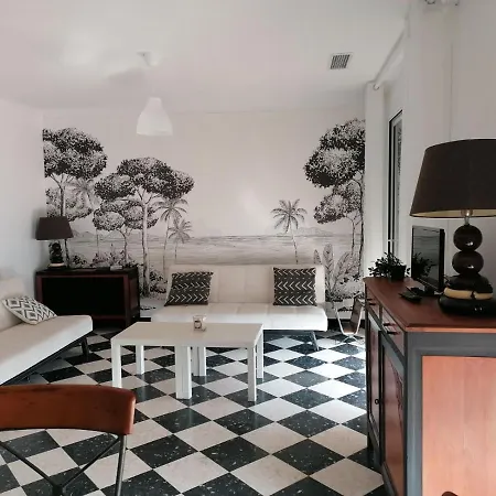 Grande A 150 M De La Plage Holiday home